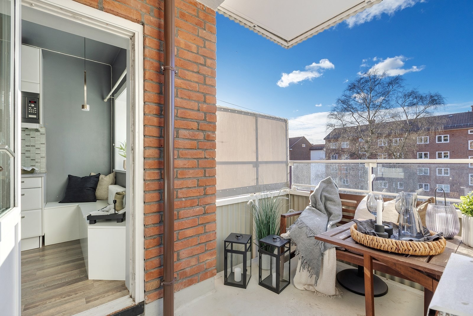 Usjenert, solrik balkong av god størrelse Galleribilde