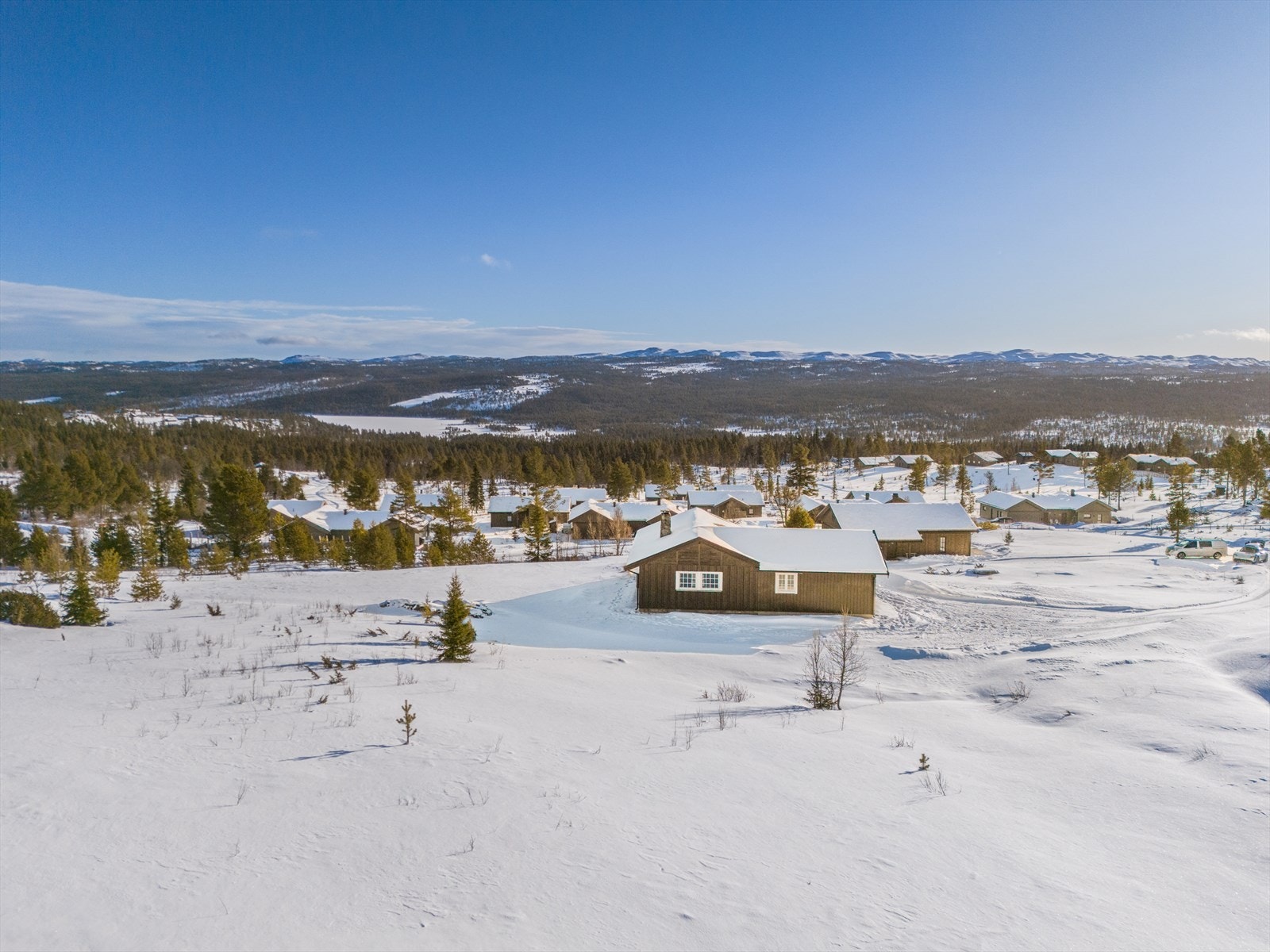 Området har et familievennlig turterreng. Her kan en gå korte eller lange turer i forskjellige runder. Galleribilde