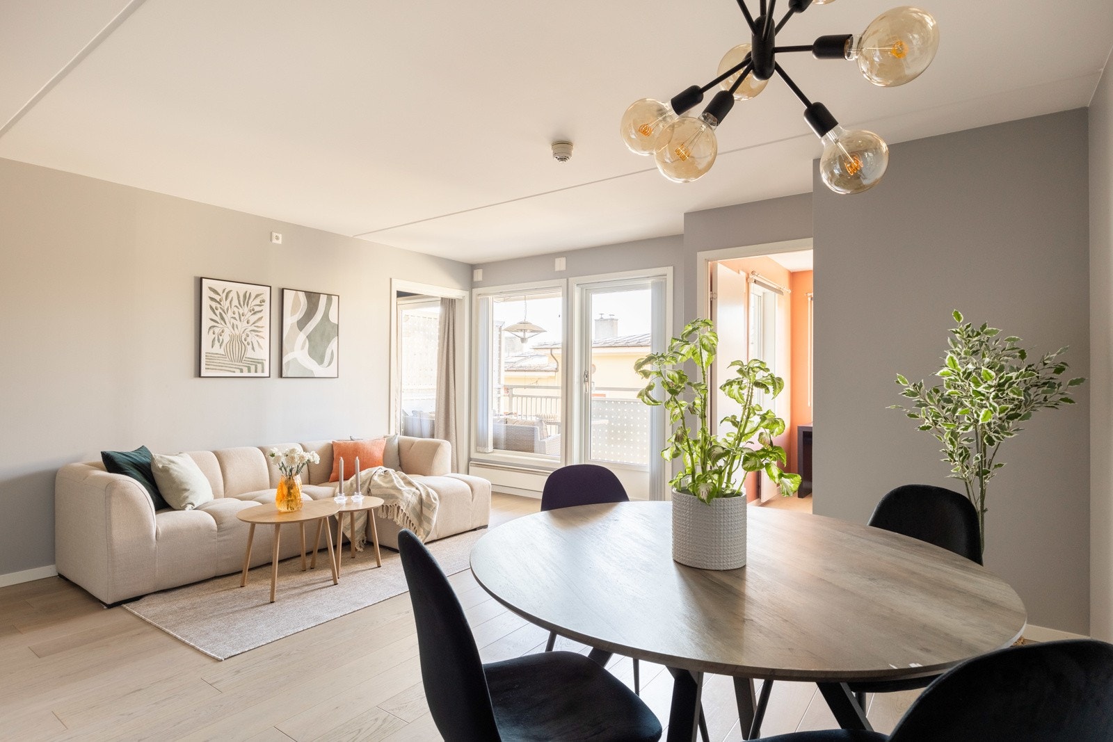 Hans Nielsen Hauges gate 29A presenteres av EIE eiendomsmegling ved Alexander Birkeland. Galleribilde