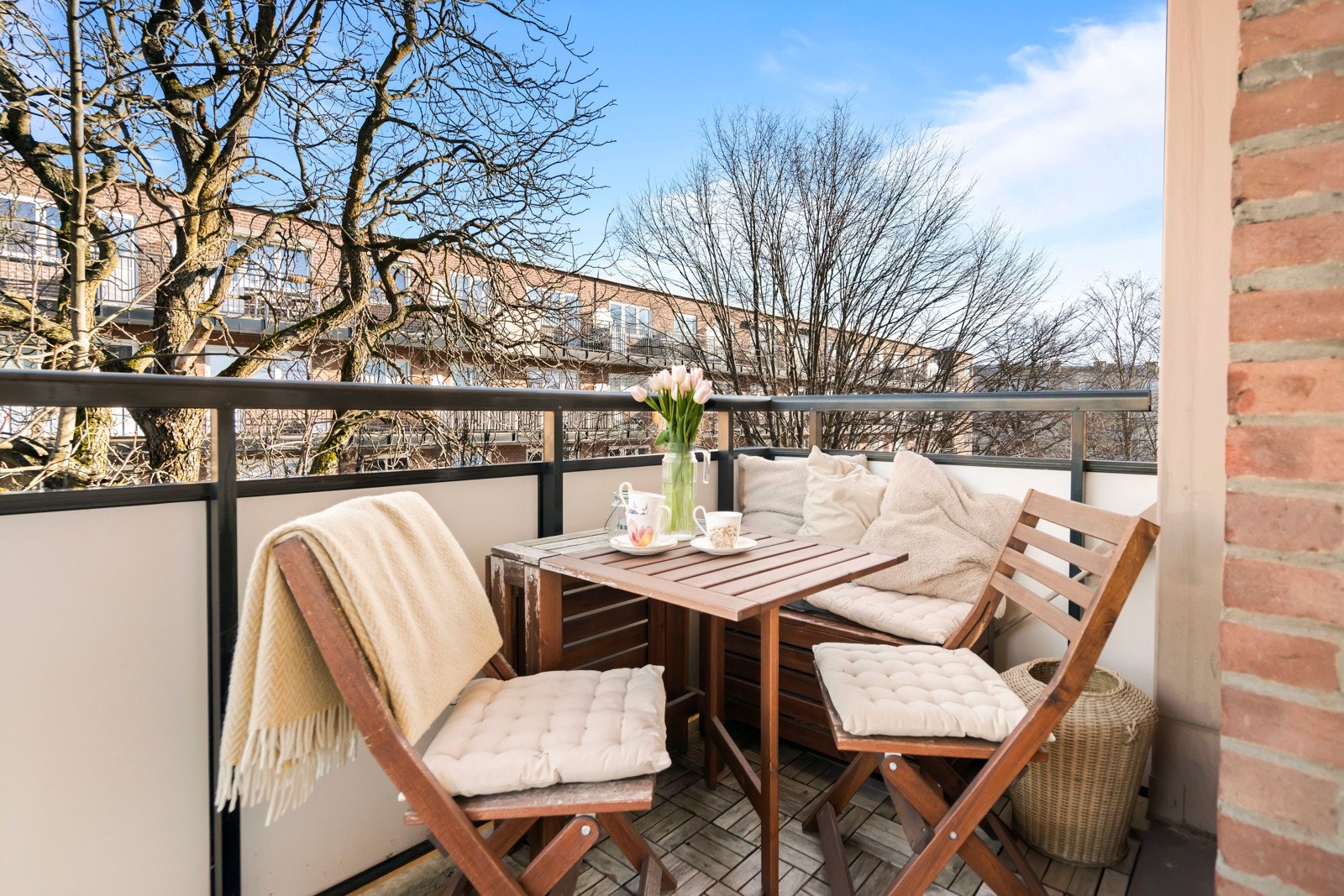 Herlig balkong på ca. 5m2. balkongen vender mot nordøst Galleribilde