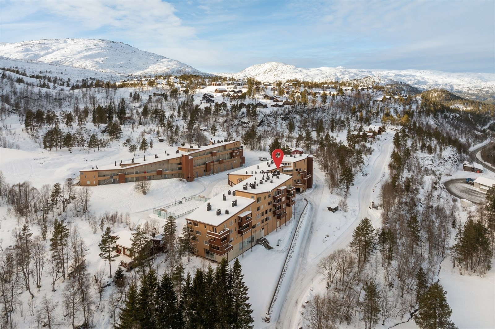 Sameiet består av i alt 90 fritidsboliger og 2 nærings seksjoner. Galleribilde