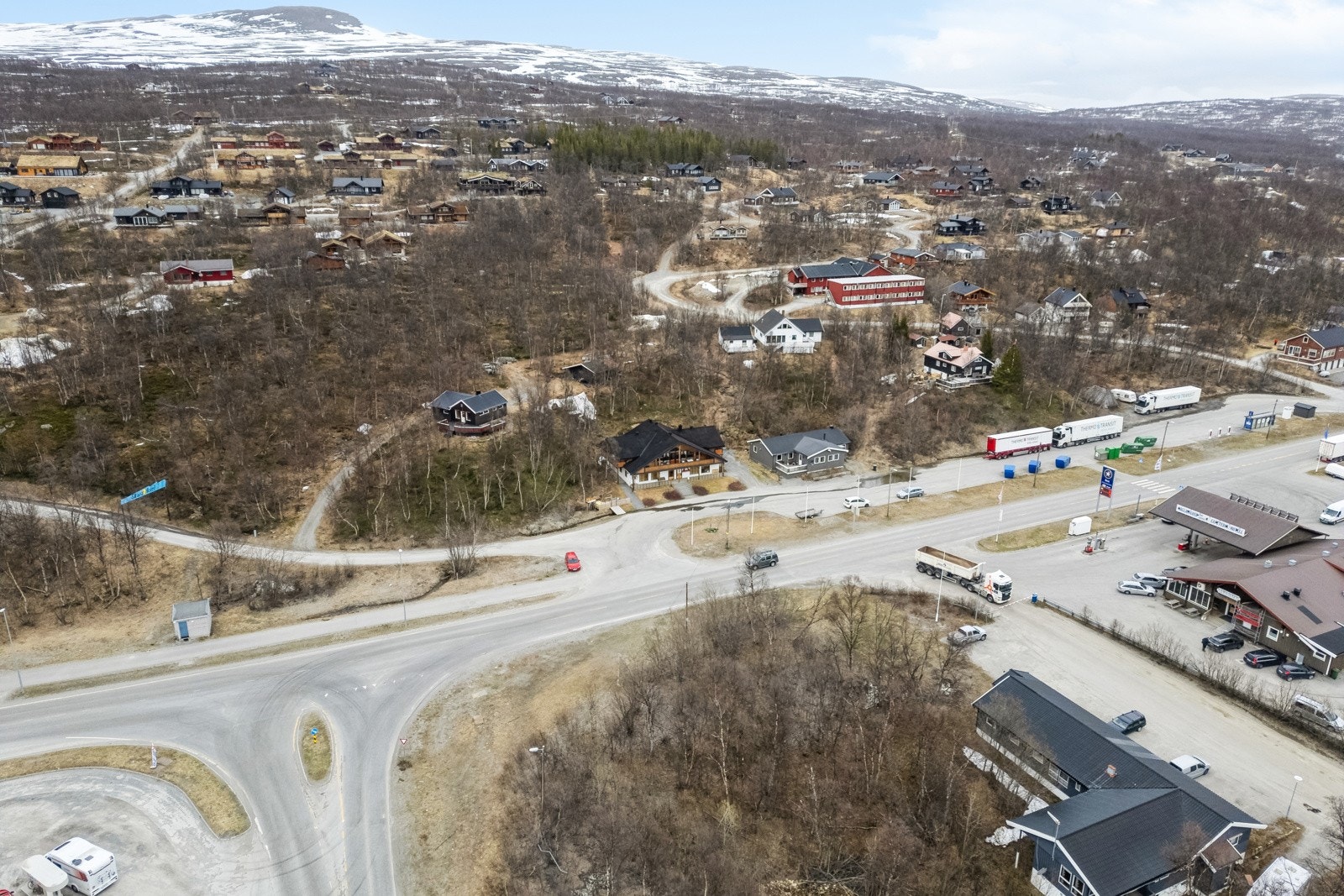 Boligen befinner seg like under et populært hyttefelt. Galleribilde