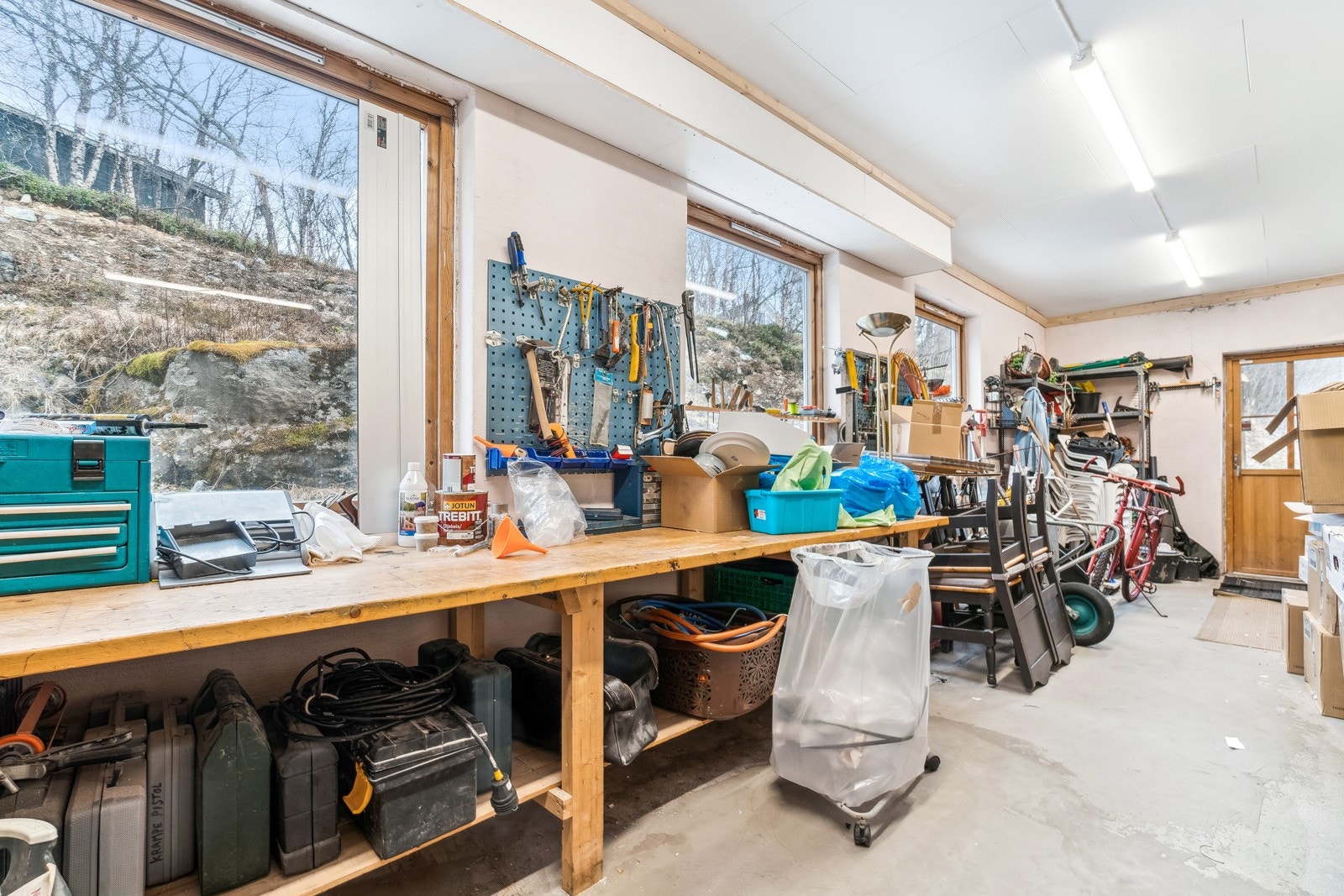 Boligen har totalt 2 lager av god størrelse. Galleribilde