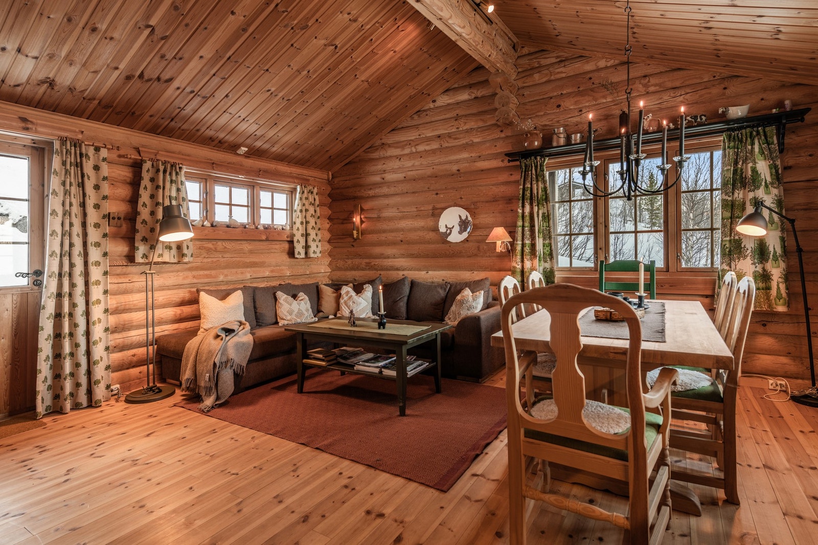 Rommet der minner skapes og skuldrene senkes Galleribilde