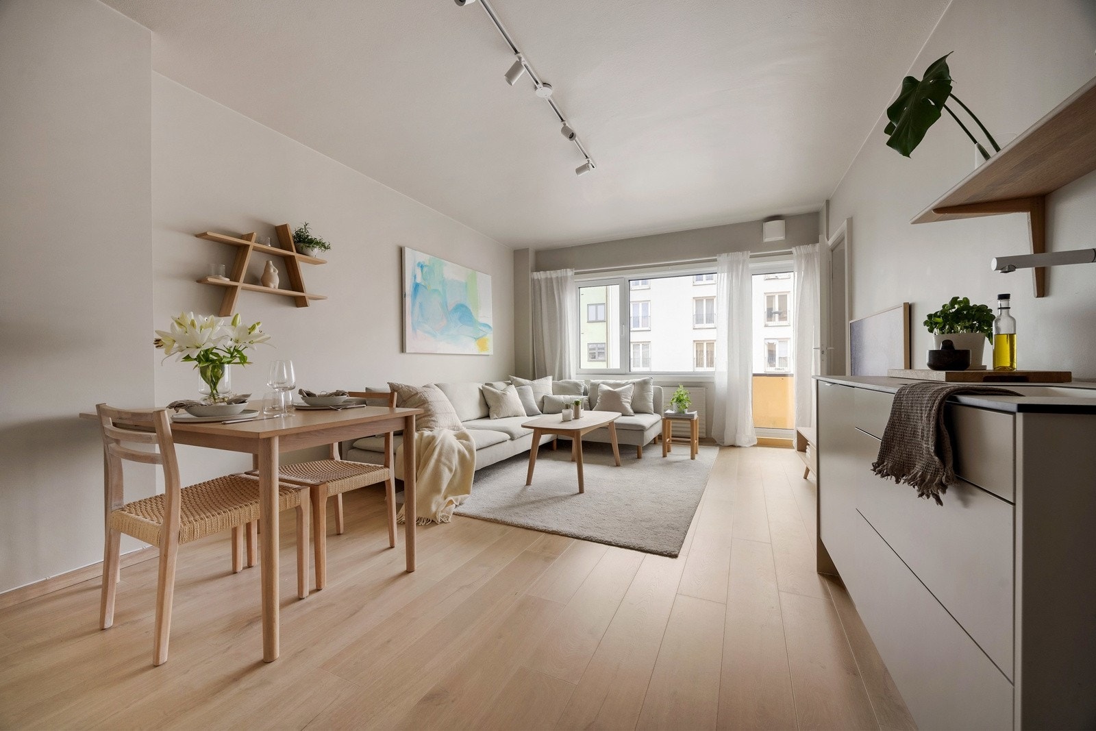 Takhøyden er målt til hele 258 cm i stuen. Galleribilde