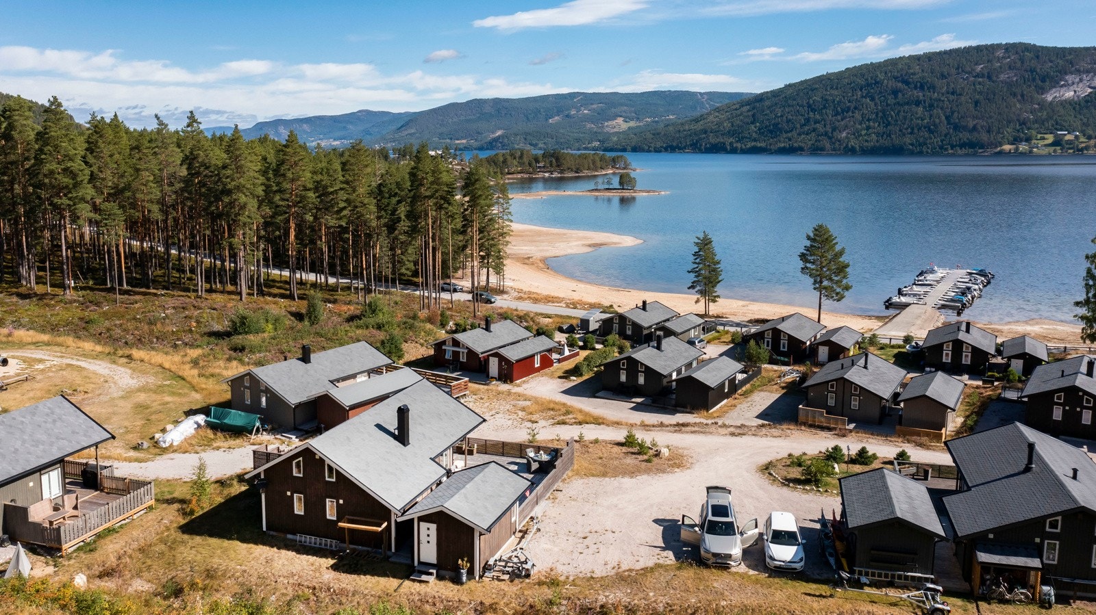 Annekset har bod hvor du kan oppbevare blant annet utstyr til ski- eller vannsport m.m. Galleribilde