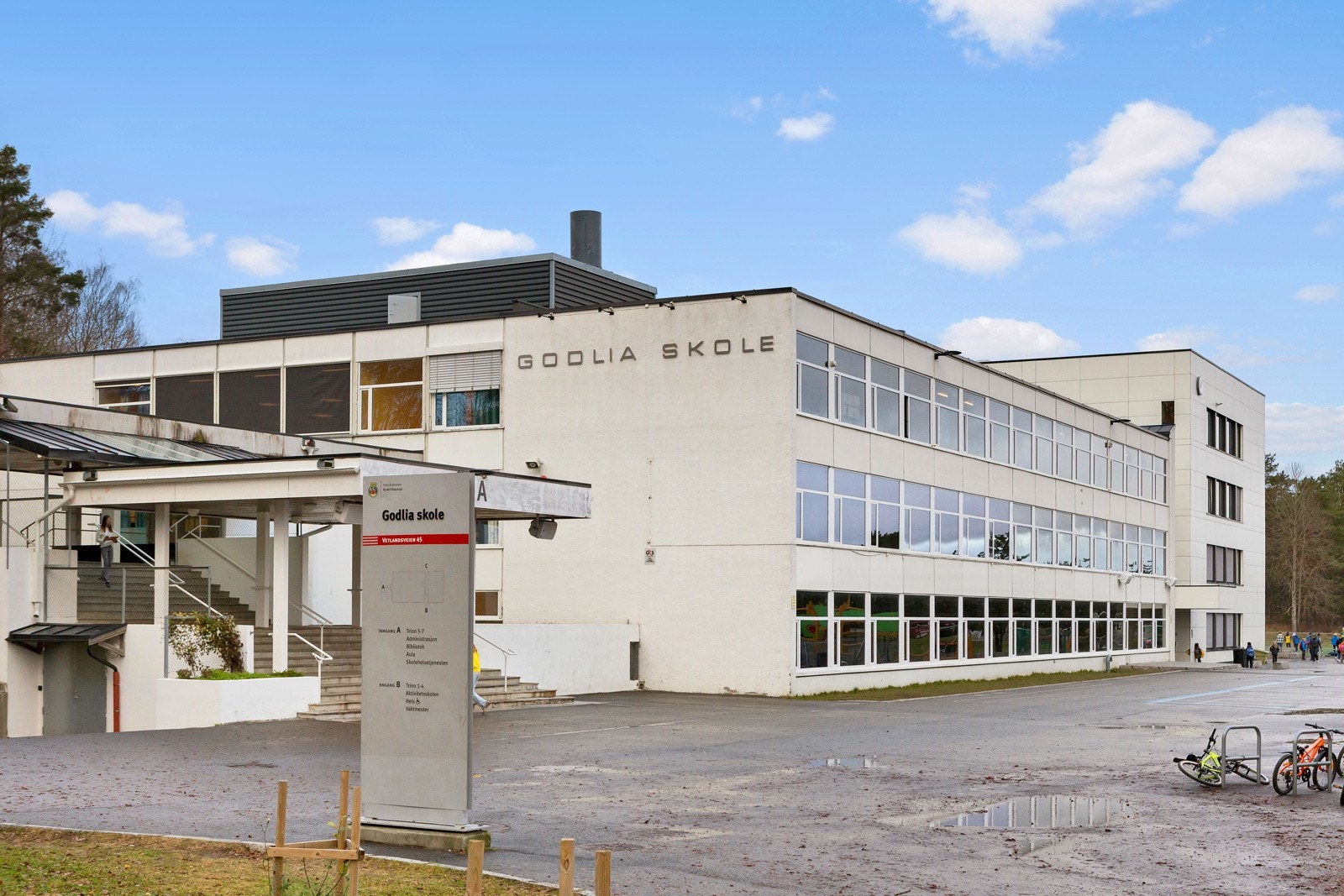 Godlia skole Galleribilde