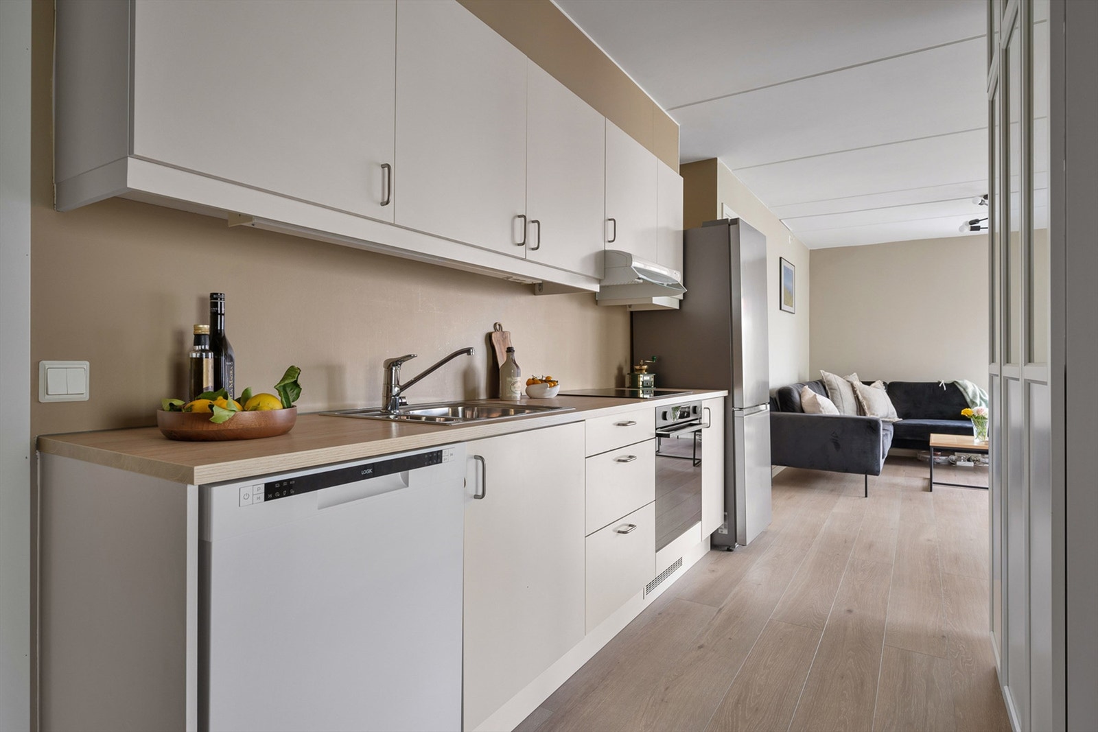 Kjøkkenventilator er tilkoblet byggets ventilasjonsanlegg. Galleribilde