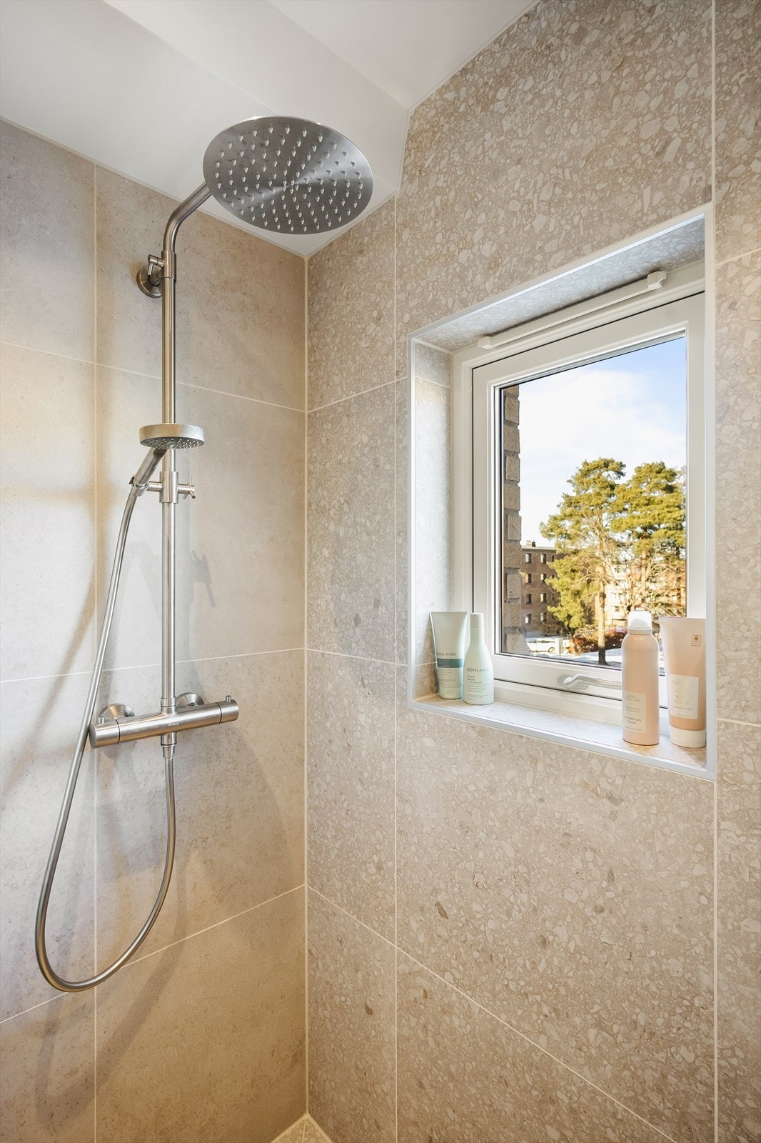 Flott regndusj Galleribilde