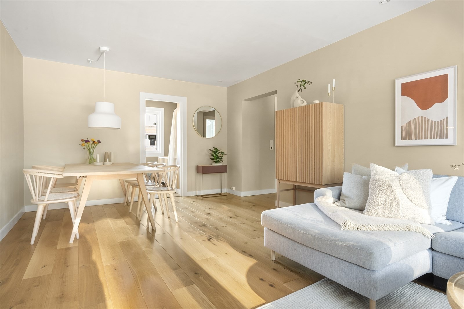 Flotte farge- og materialvalg er gjennomgående Galleribilde