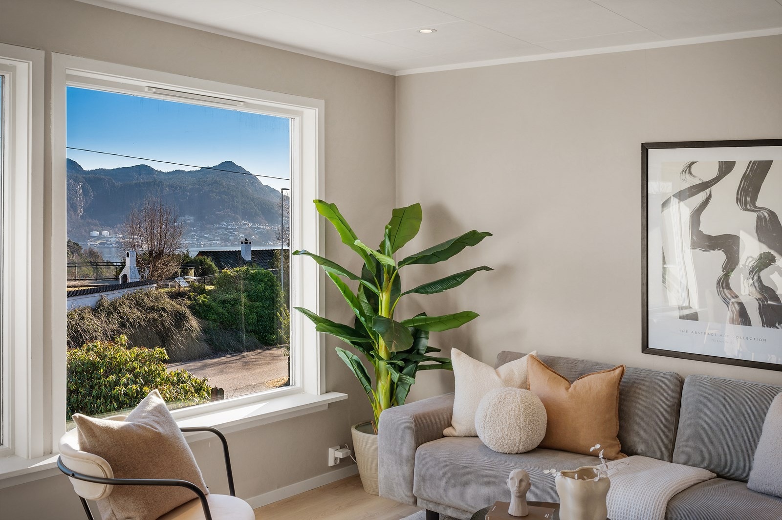 - Vesentlig påkostet og oppgradert i 2021. Et meget fornuftig kjøp! - Galleribilde