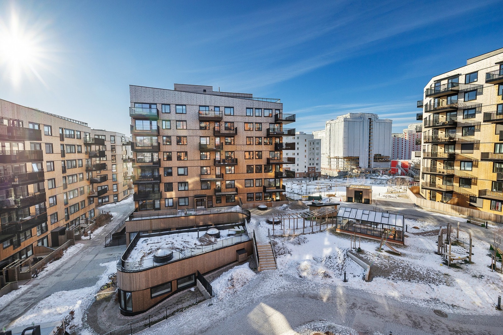 Hyggelig utsyn til bakgården Galleribilde