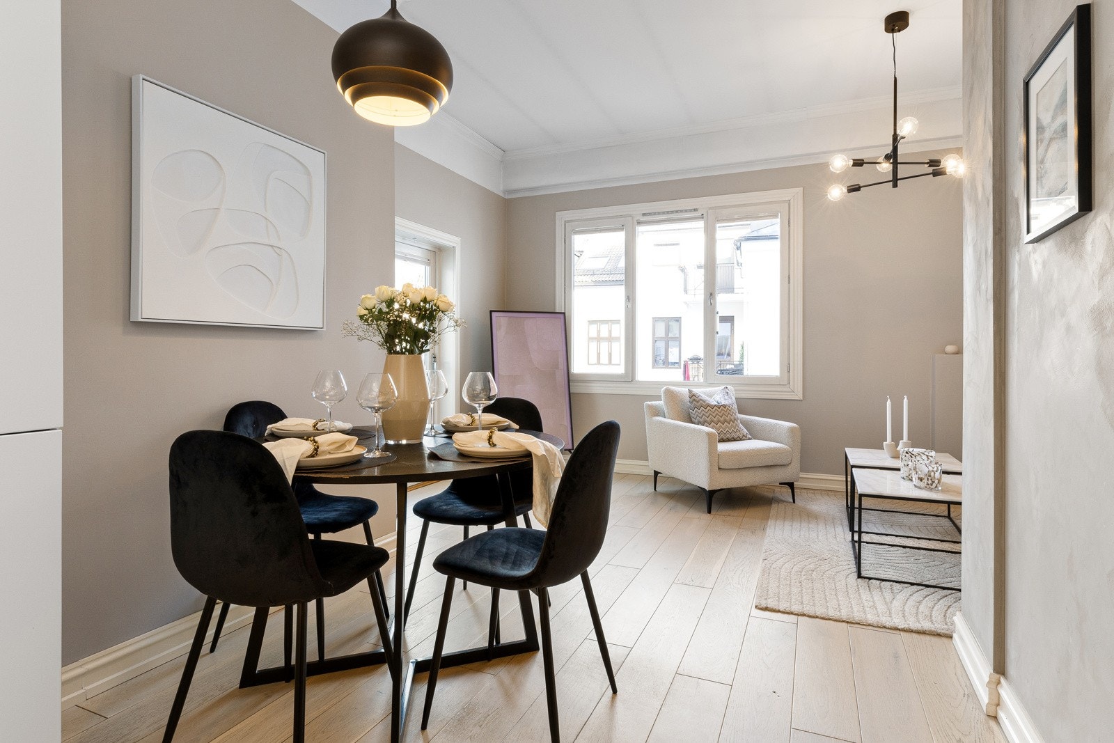 Gode møbleringsmuligheter med fine soner Galleribilde