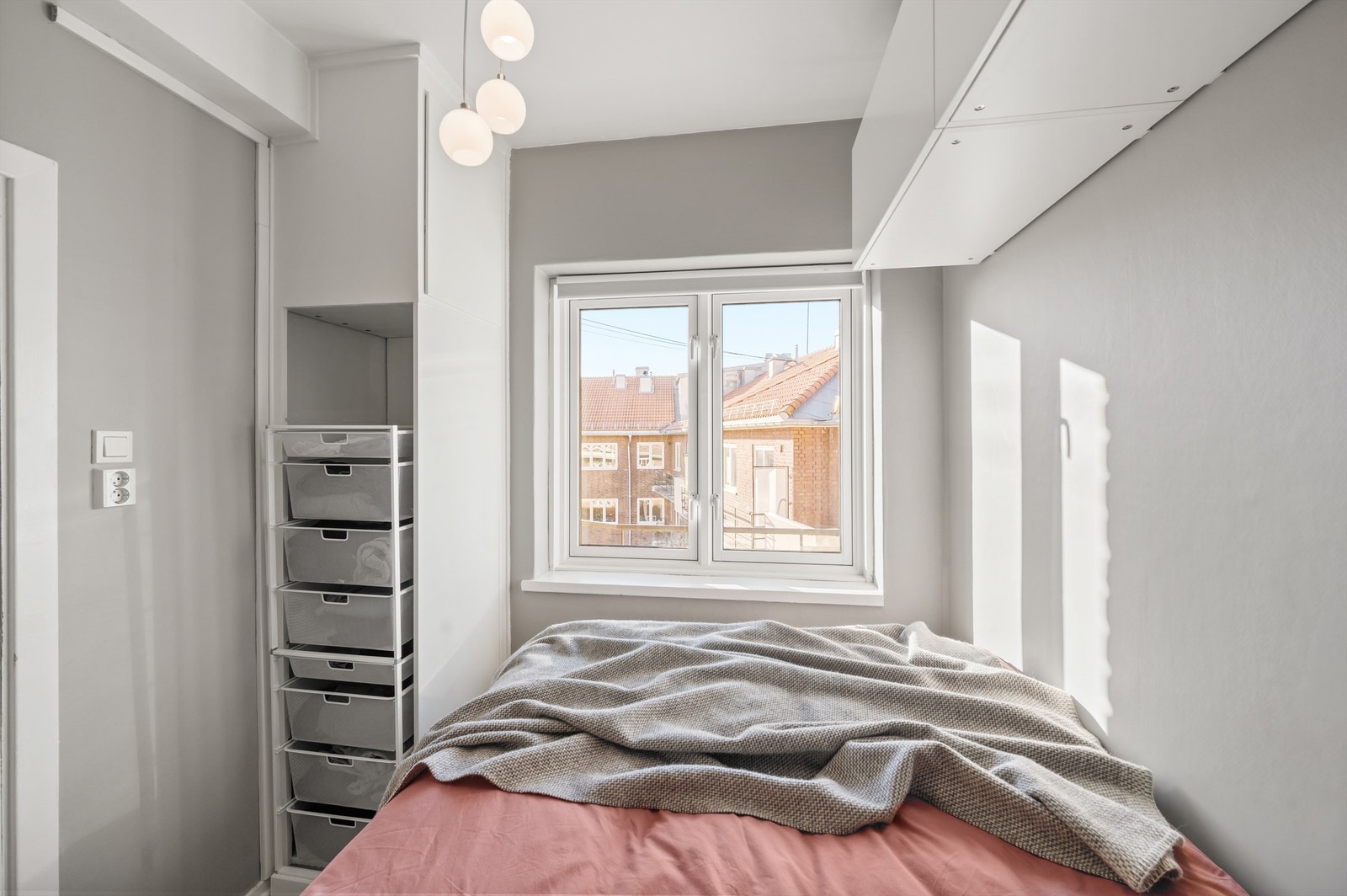 Soverommet er vendt ut mot rolig bakgård. Galleribilde