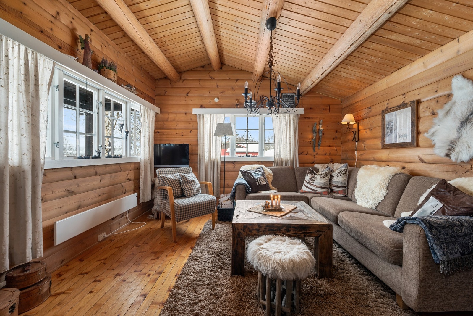 Stua er på ca. 16 kvm. Galleribilde