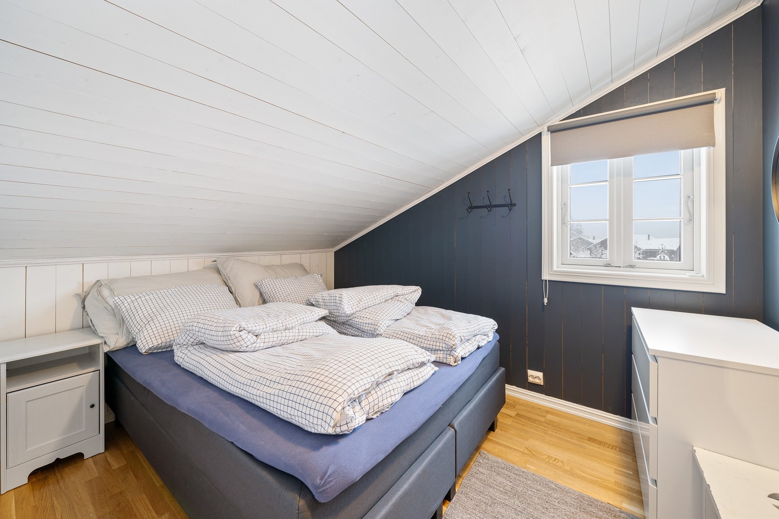 Soverom 1 i 2. etg Galleribilde