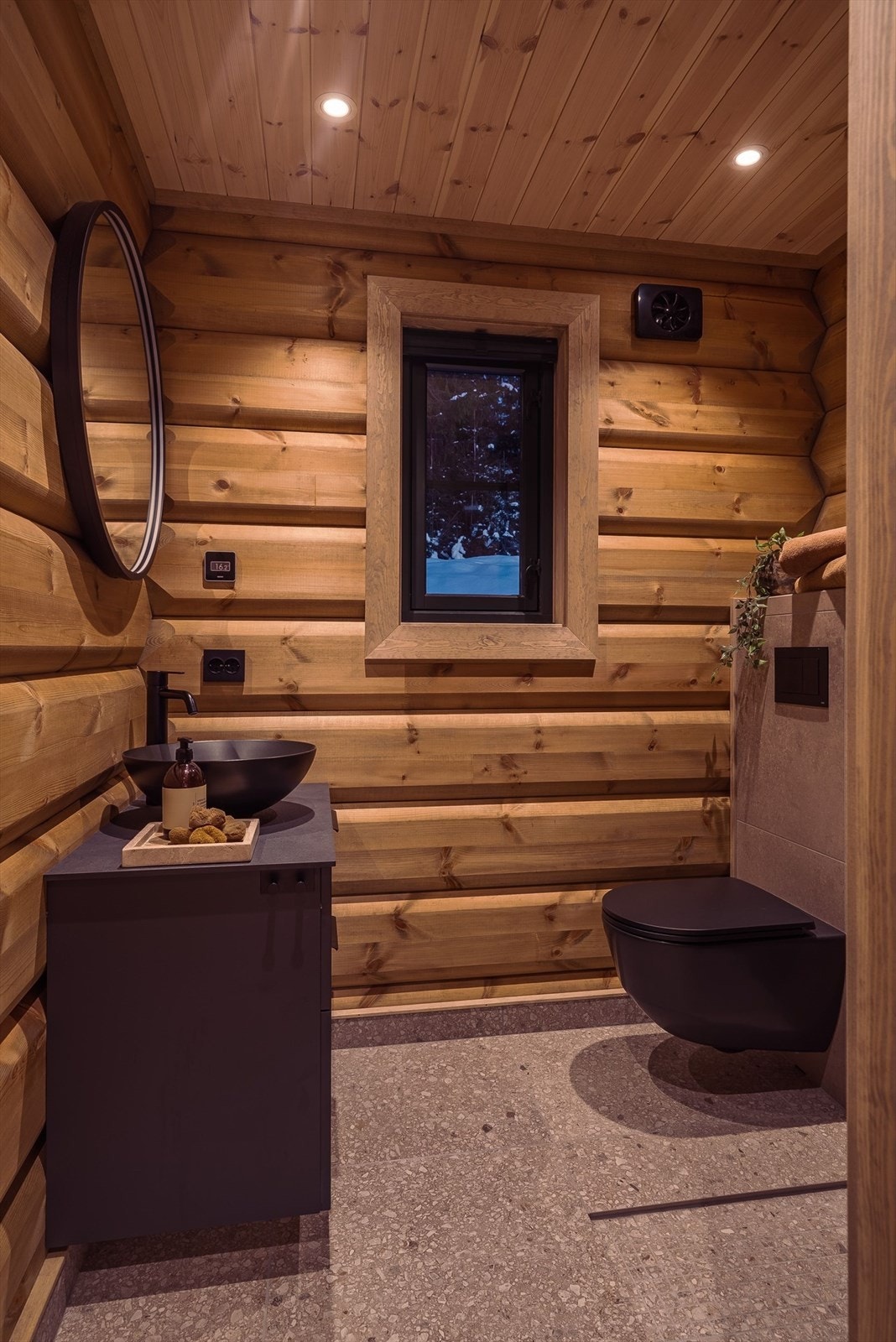 Bad ll i hovedetasjen. Galleribilde