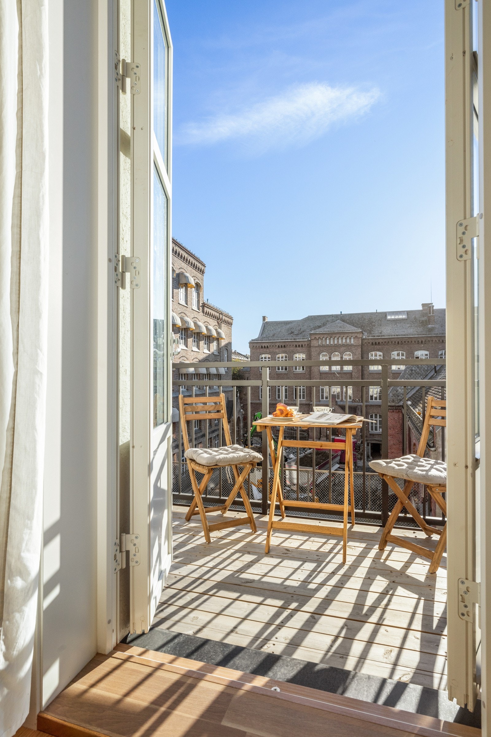 - Smart planløsning og balkong vendt mot bakgård - Galleribilde