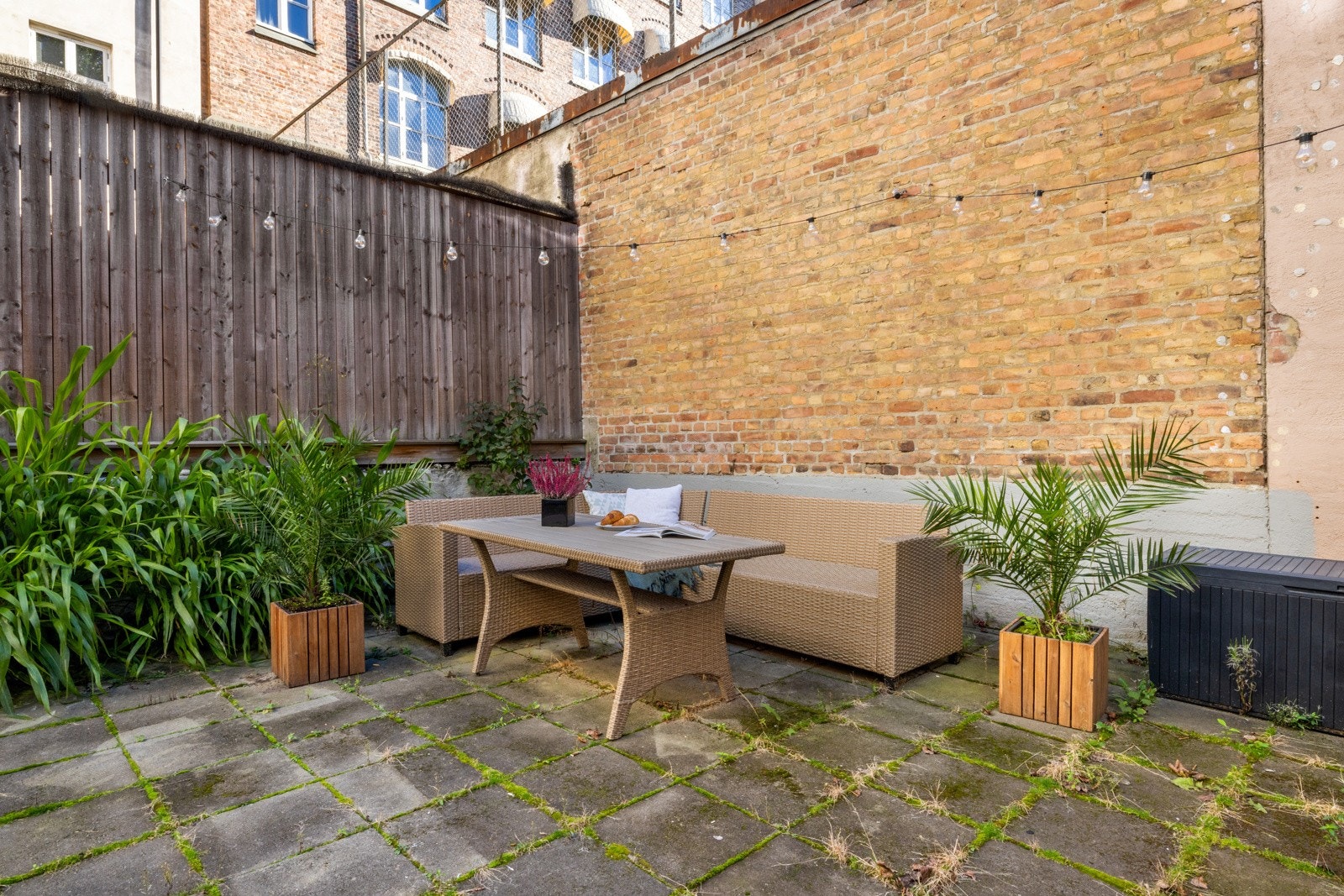 - Bakgård - Galleribilde