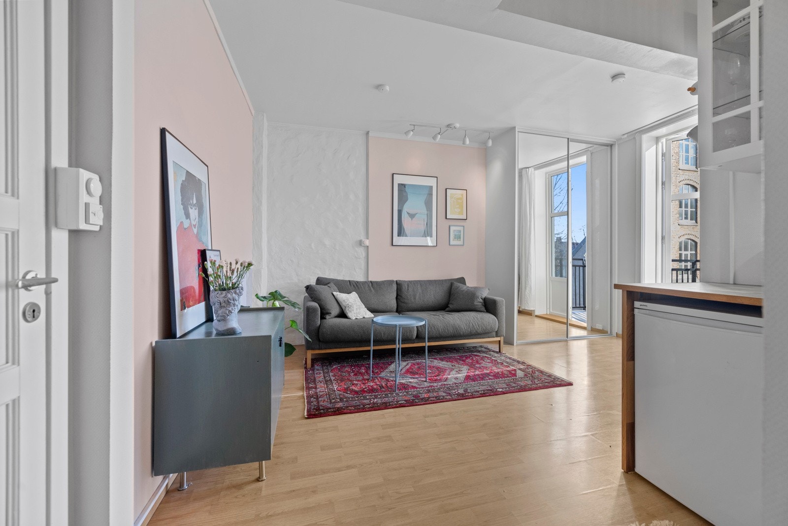 - Velkommen til en hyggelig visning i Vogts gate 43 - Galleribilde