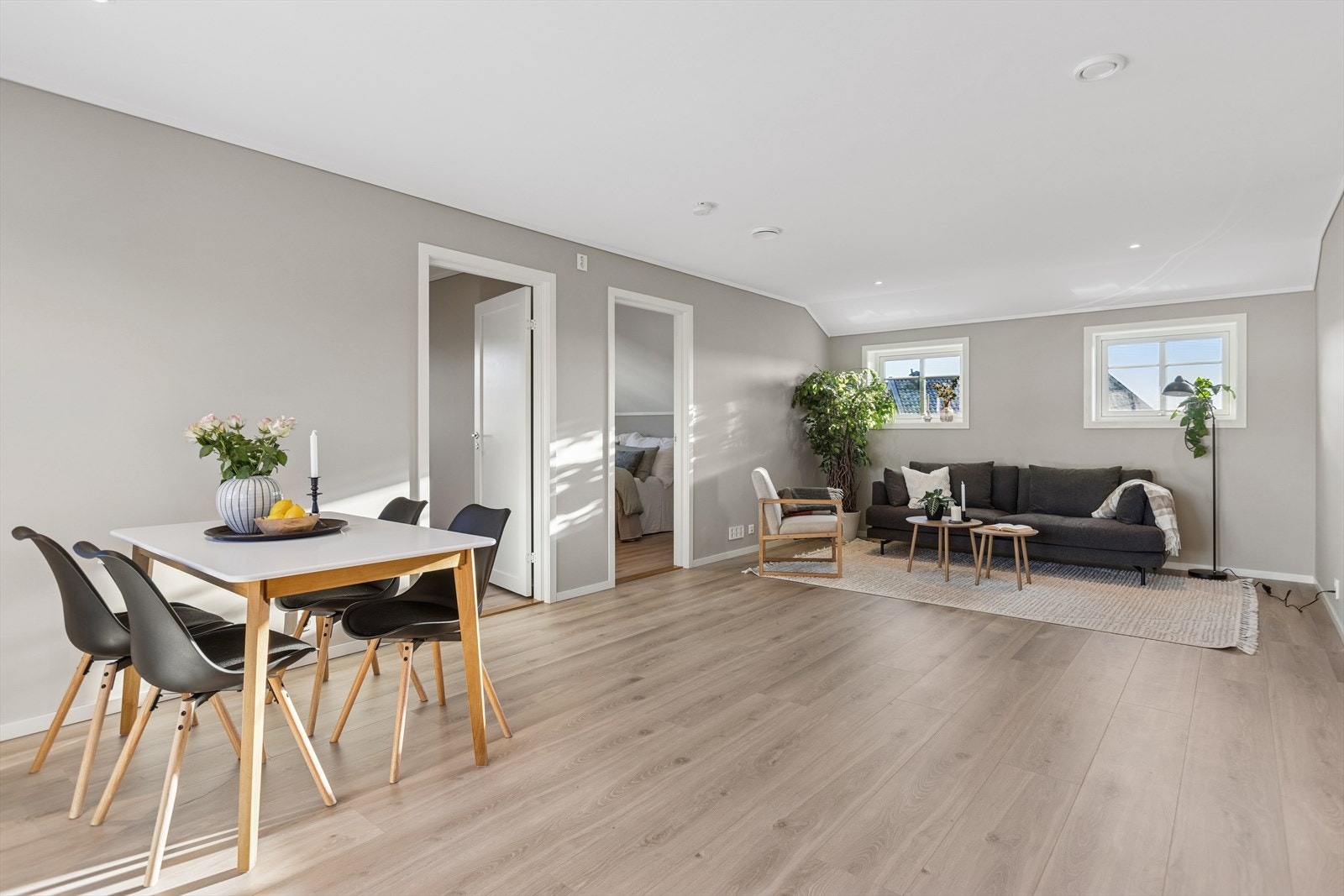 De to soverommene ligger til venstre i bildet. Galleribilde