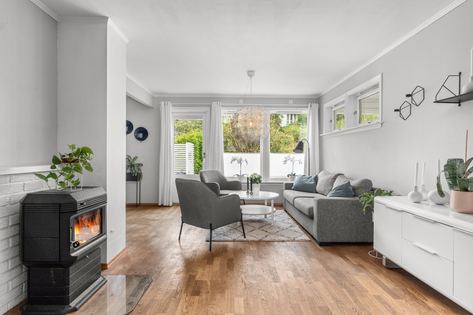 Peisovm i stua Galleribilde