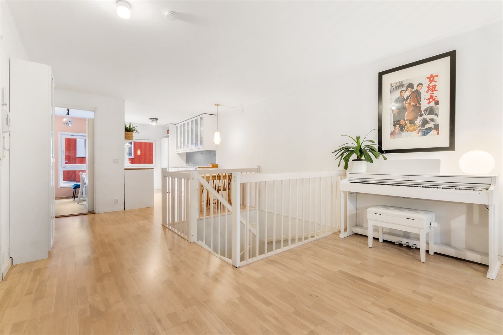 Leiligheten er over to plan. Passer perfekt til barnefamilier. Galleribilde