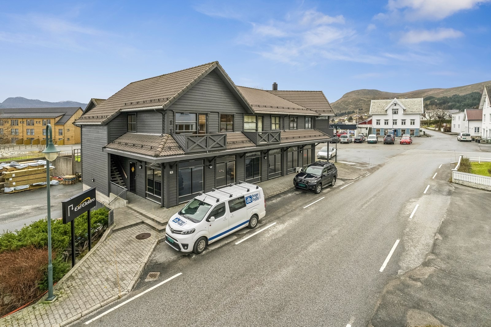 Velkommen til Leikanger 76 Galleribilde