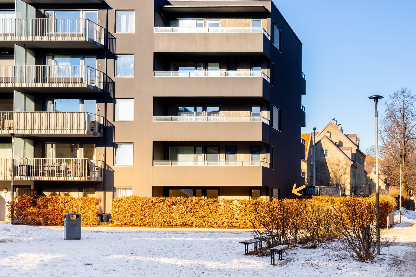 Leiligheten ligger på Marienfryd/Hasle i et hyggelig og attraktivt boligområde. Pil mot hjørneleiligheten som nå er for salg. Galleribilde