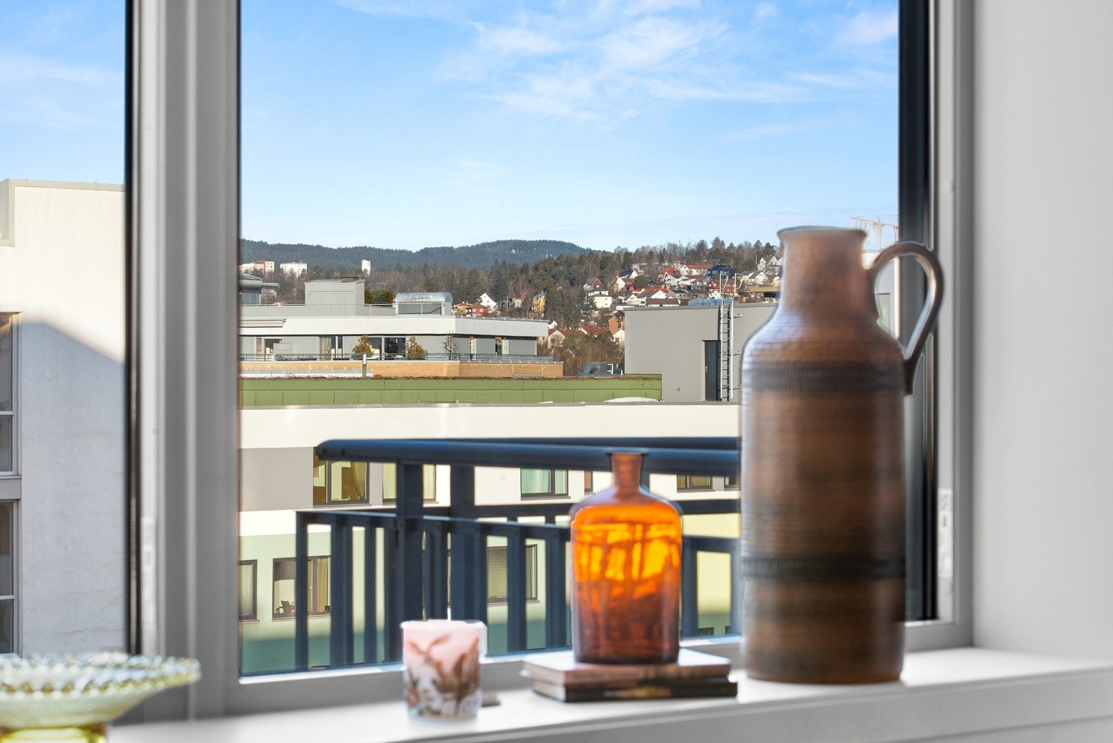 I tillegg følger det med garasjeplass og ekstern kjellerbod på 5kvm. Galleribilde