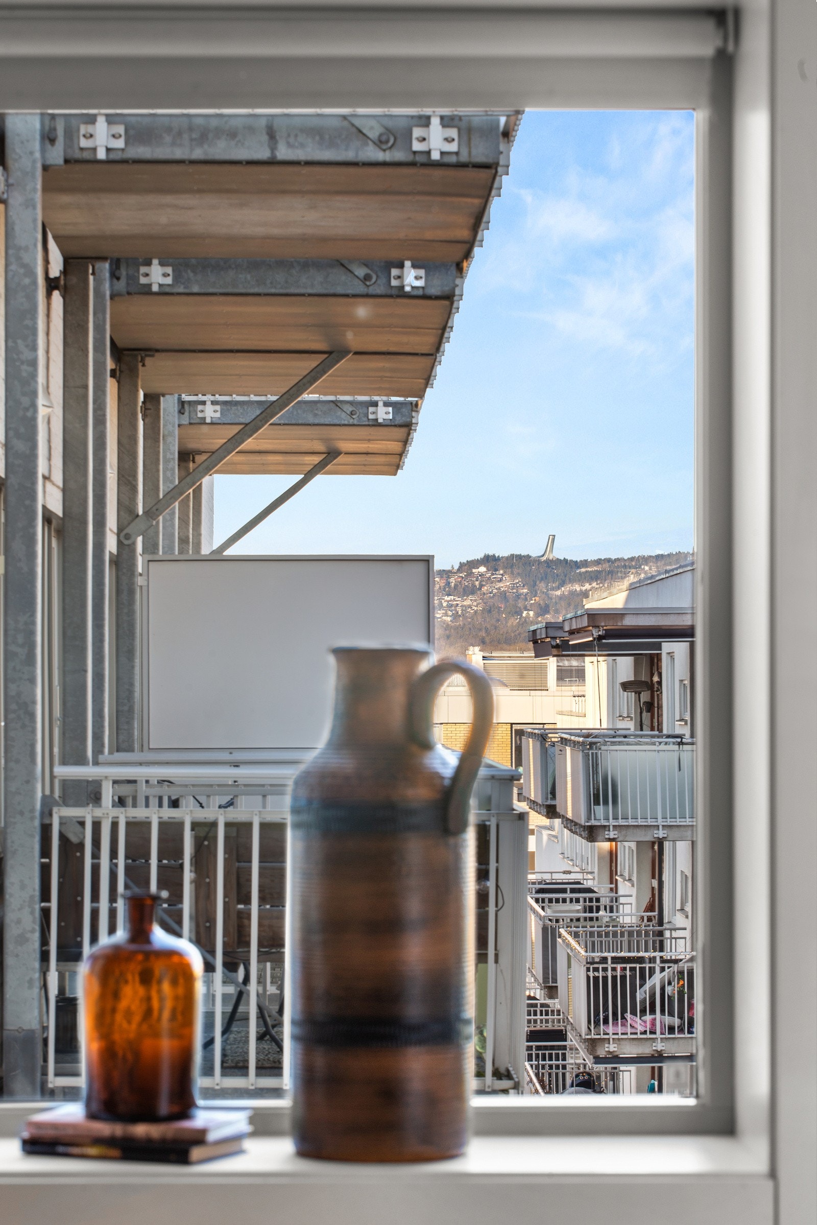 Utsyn mot Holmenkollen. Galleribilde