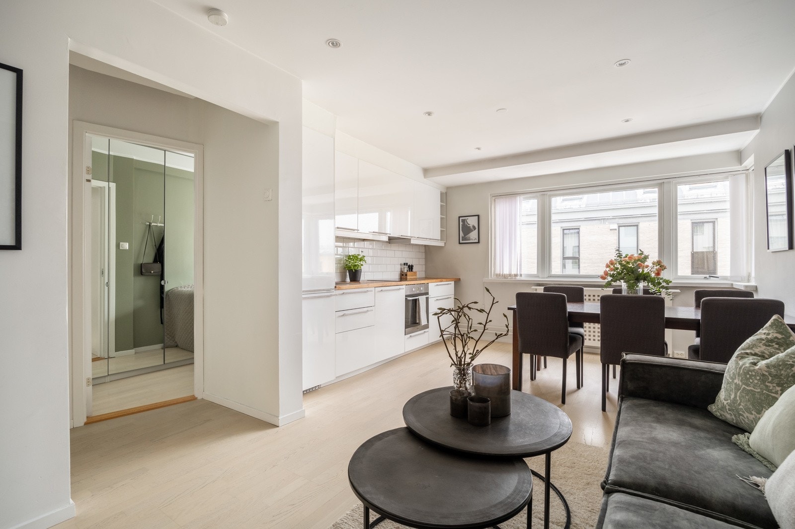 Ole Vigs gate 21B presenteres av EIE eiendomsmegling ved Alexander Birkeland. Galleribilde