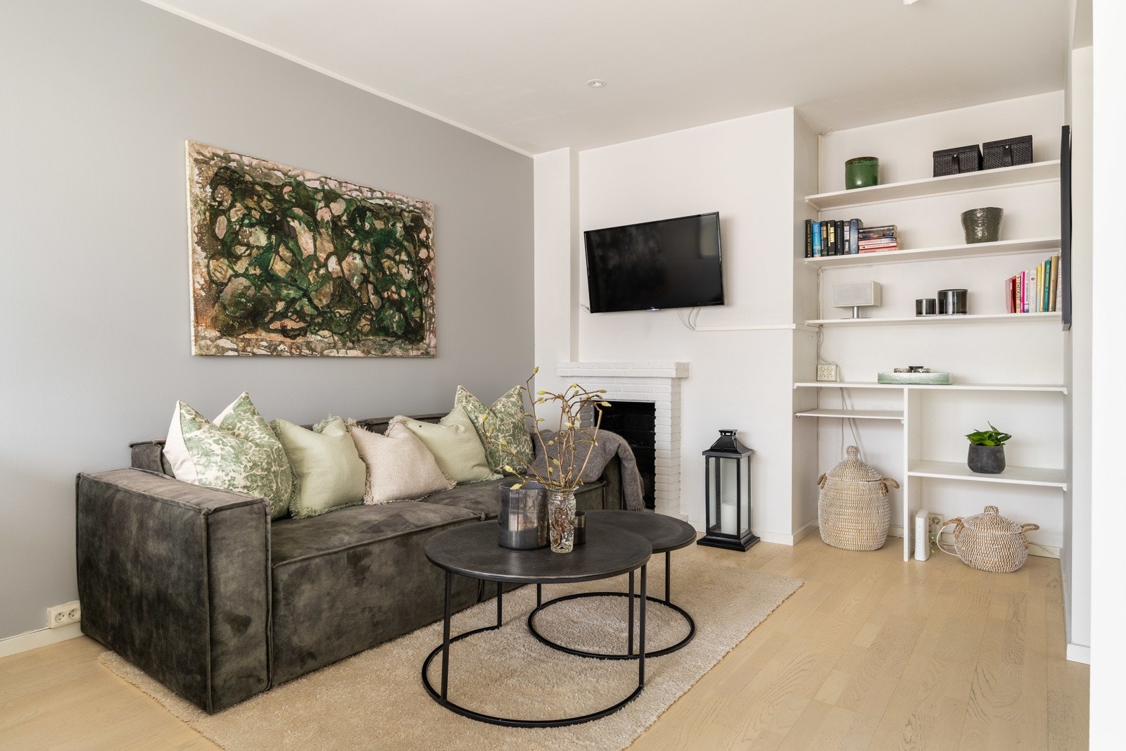 Stuen kan enkelt innredes med ønskelige møblementer. Galleribilde