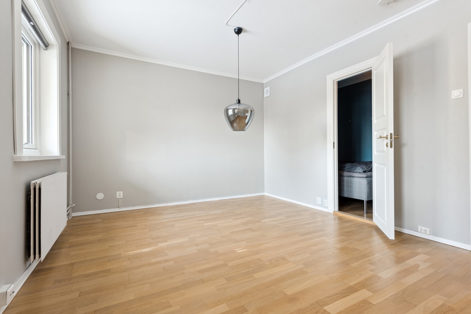 Lys og trivelig stue med flere innredingsmuligheter. Galleribilde