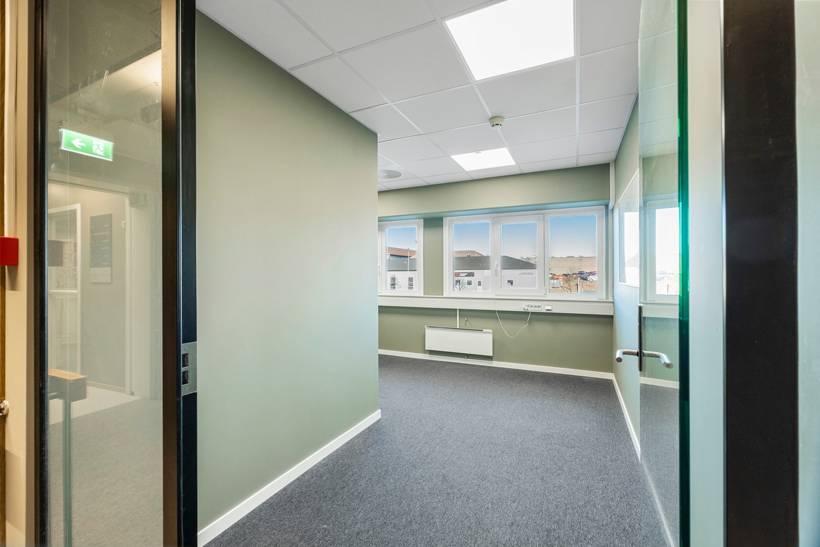 Kontor 02066 Galleribilde