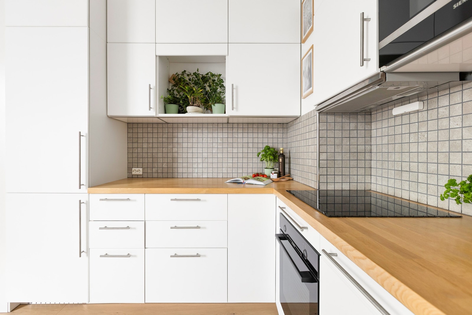 Leiligheten har et velutstyrt og innbydende kjøkken. Galleribilde