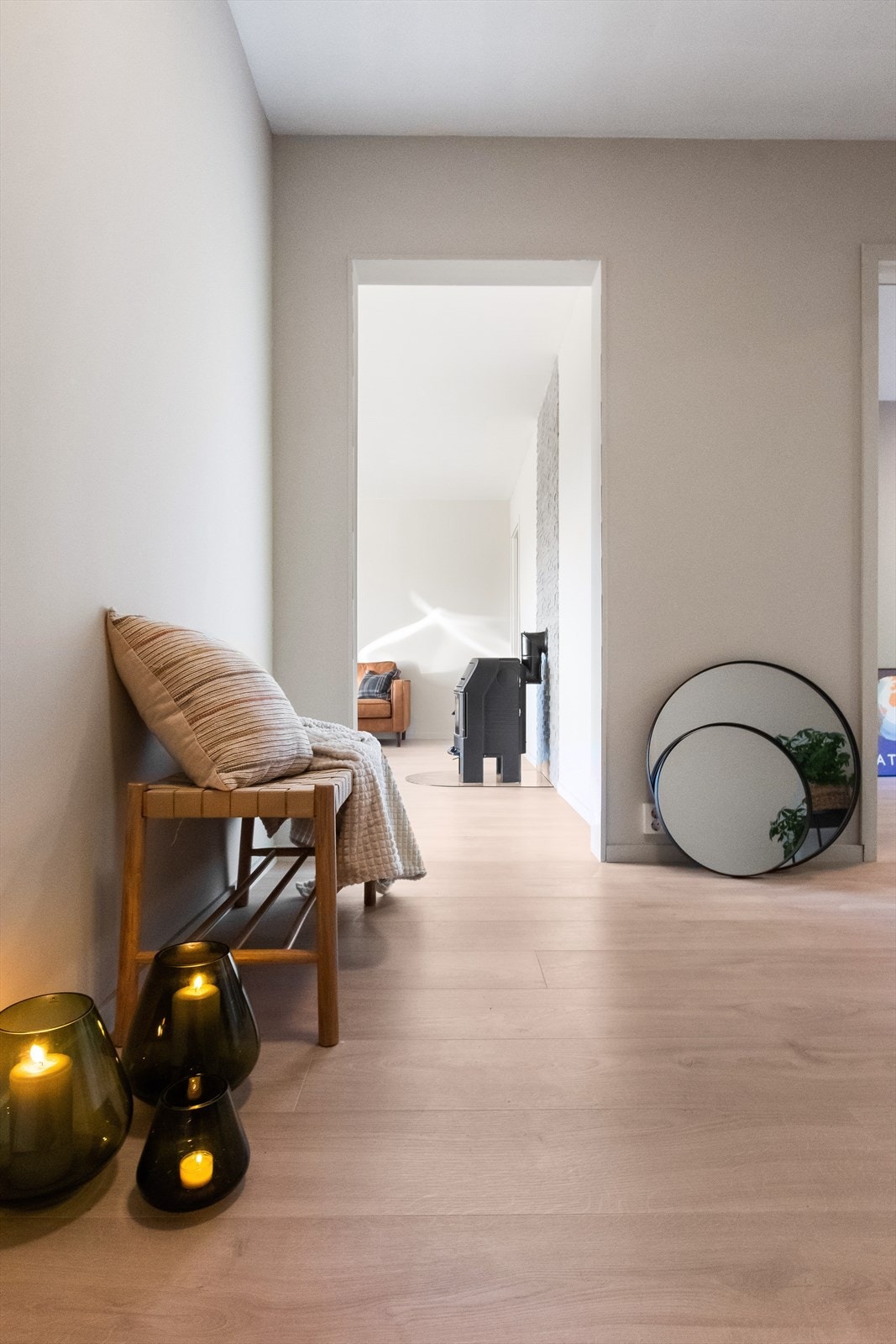 Leiligheten tar deg godt imot med moderne trekk! Galleribilde