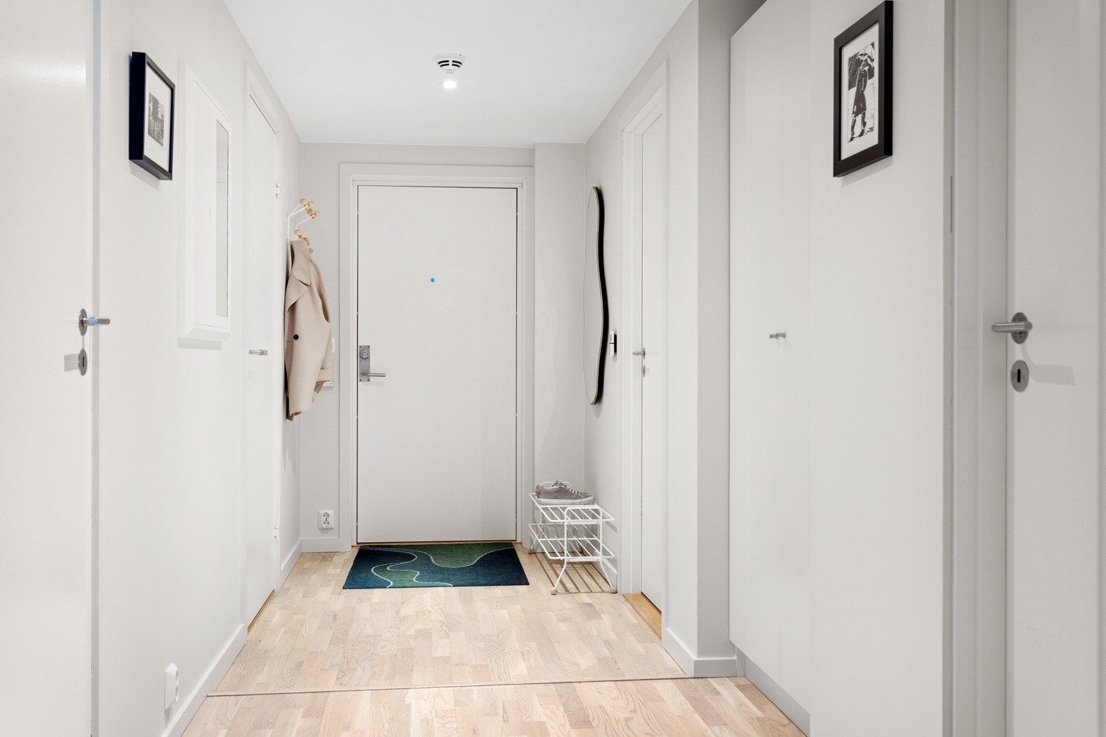 Lys og innbydende entré Galleribilde