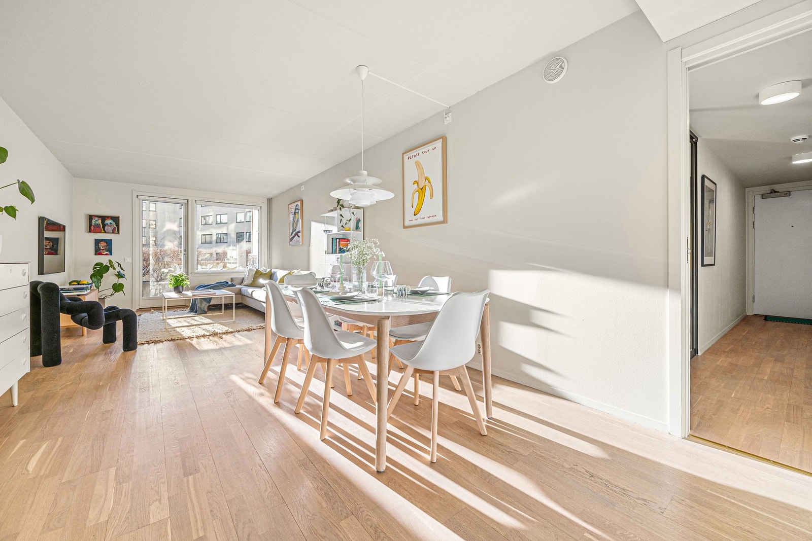 Boligen har balansert ventilasjonsanlegg som sørger for et godt klima og innemiljø. Galleribilde