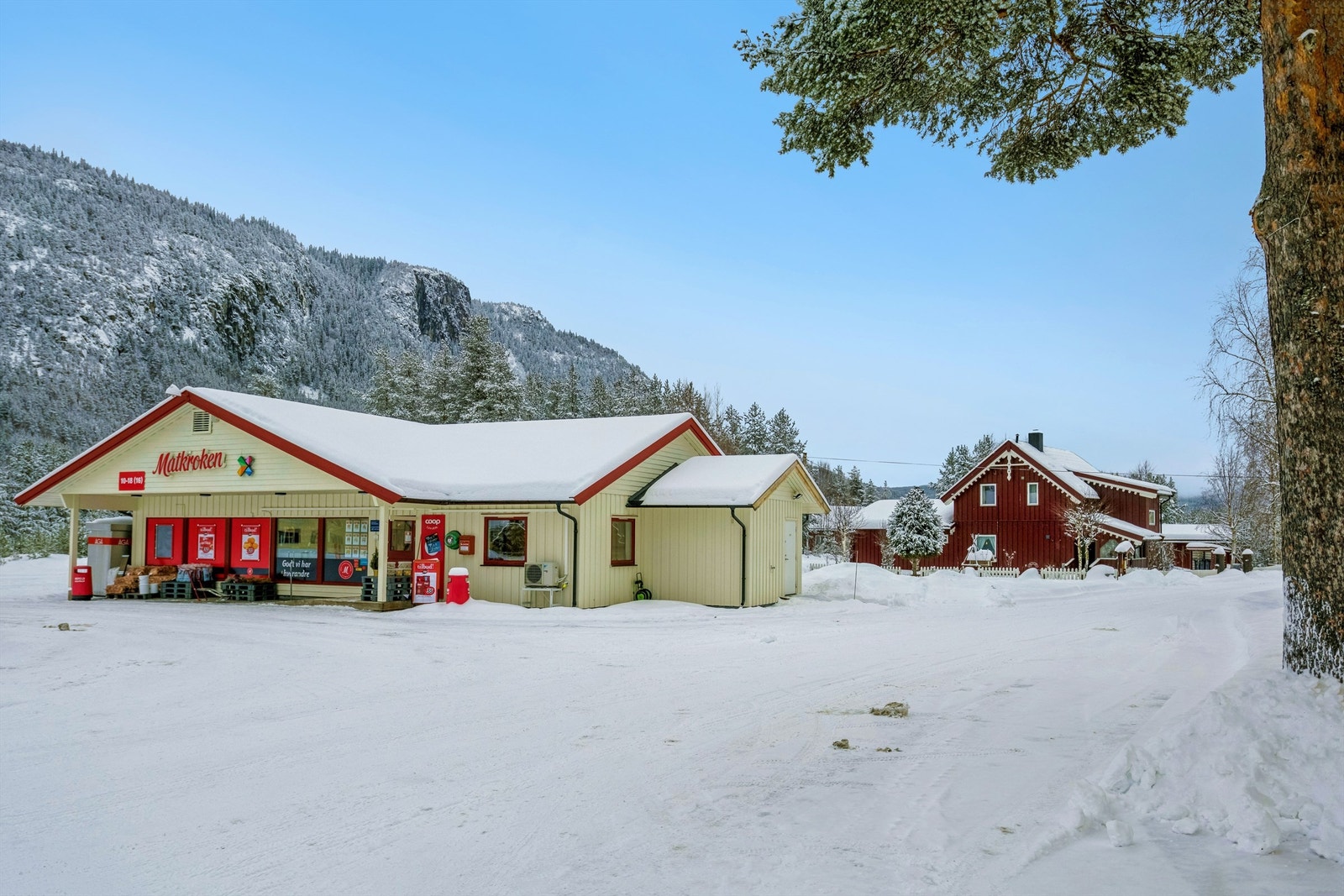 Nærbutikken ligger like ved eiendommen Galleribilde