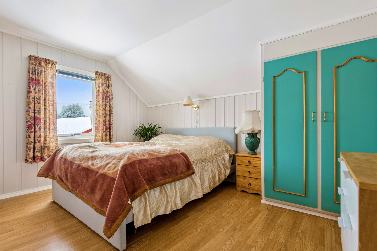 I 2. etasje ligger de øvrige 3 soverommene Galleribilde