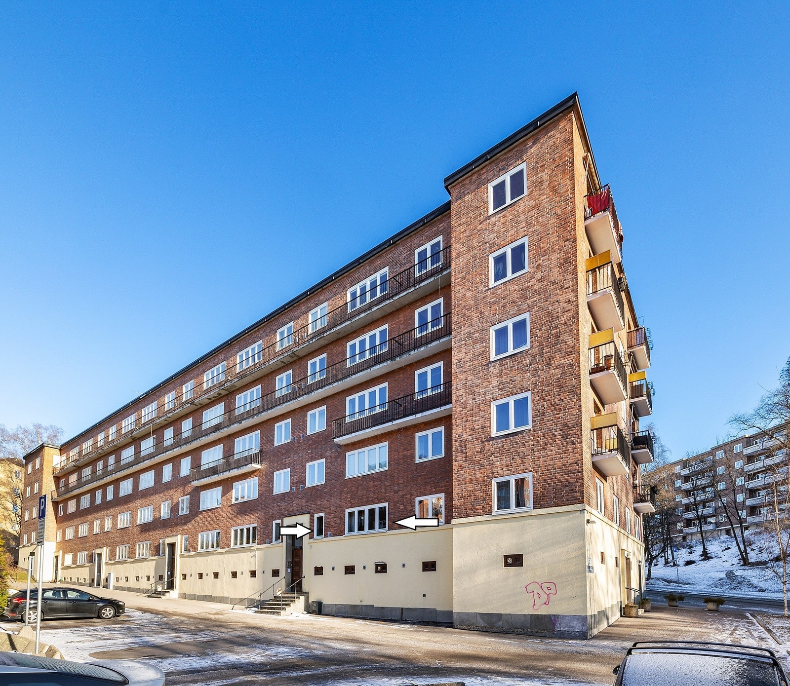 Belligenheten til leiligheten. Det er å leie parkering - ventelisteprinsipp (Pt. ingen på venteliste) Galleribilde