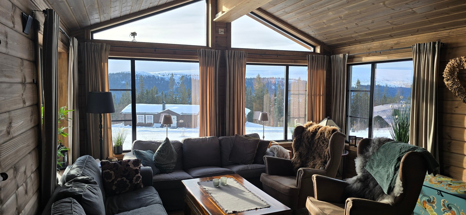 Solheimshytte. Galleribilde