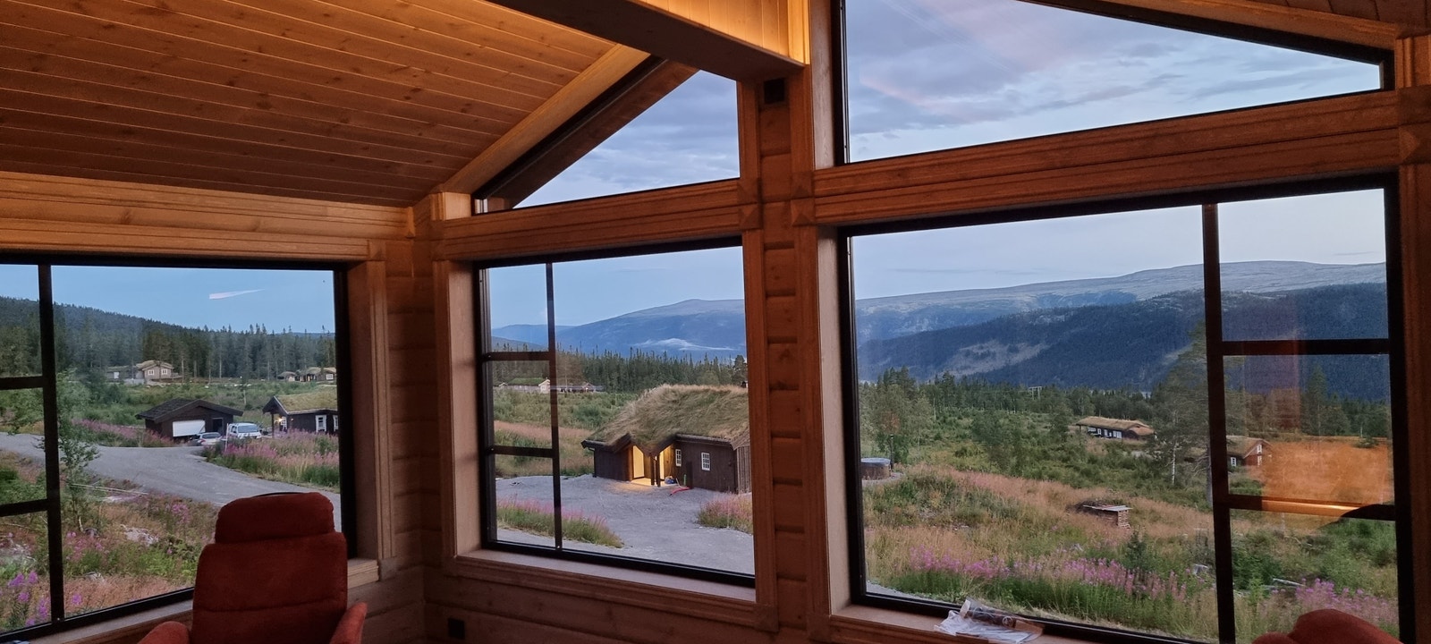 Ikke noe å si på utsikten fra Solheim Hyttegrend. Galleribilde