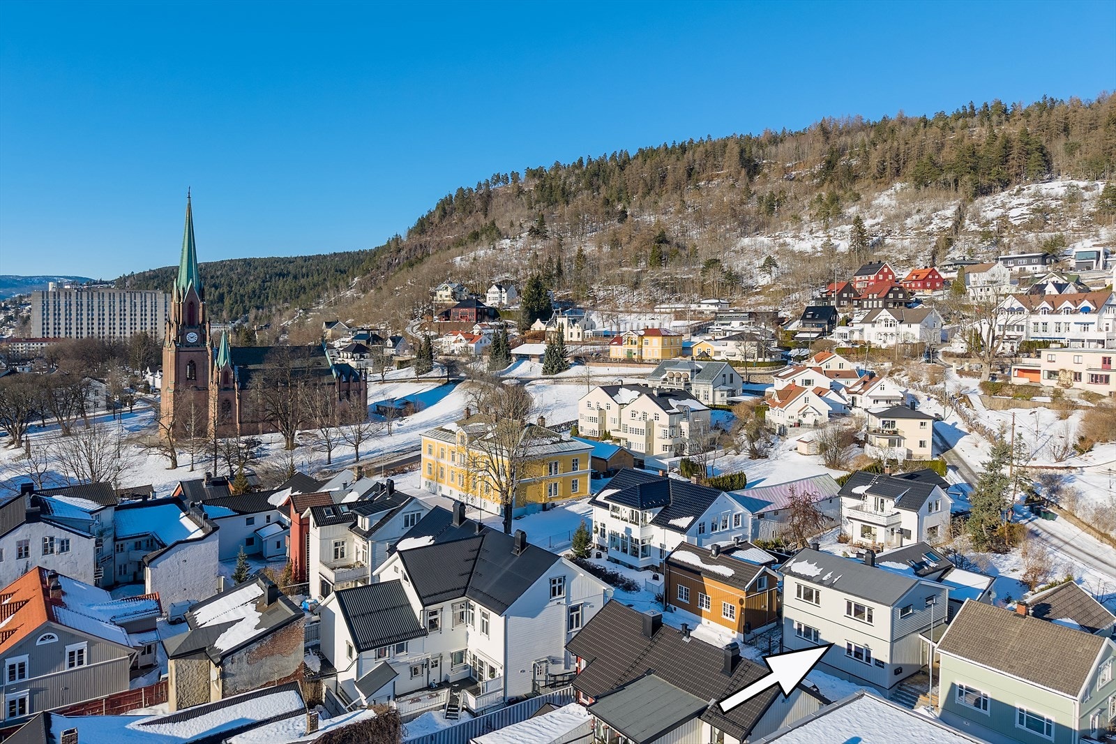 Velkommen til Arups gate 9 - Midt i "smørøyet" på Bragernes. Galleribilde