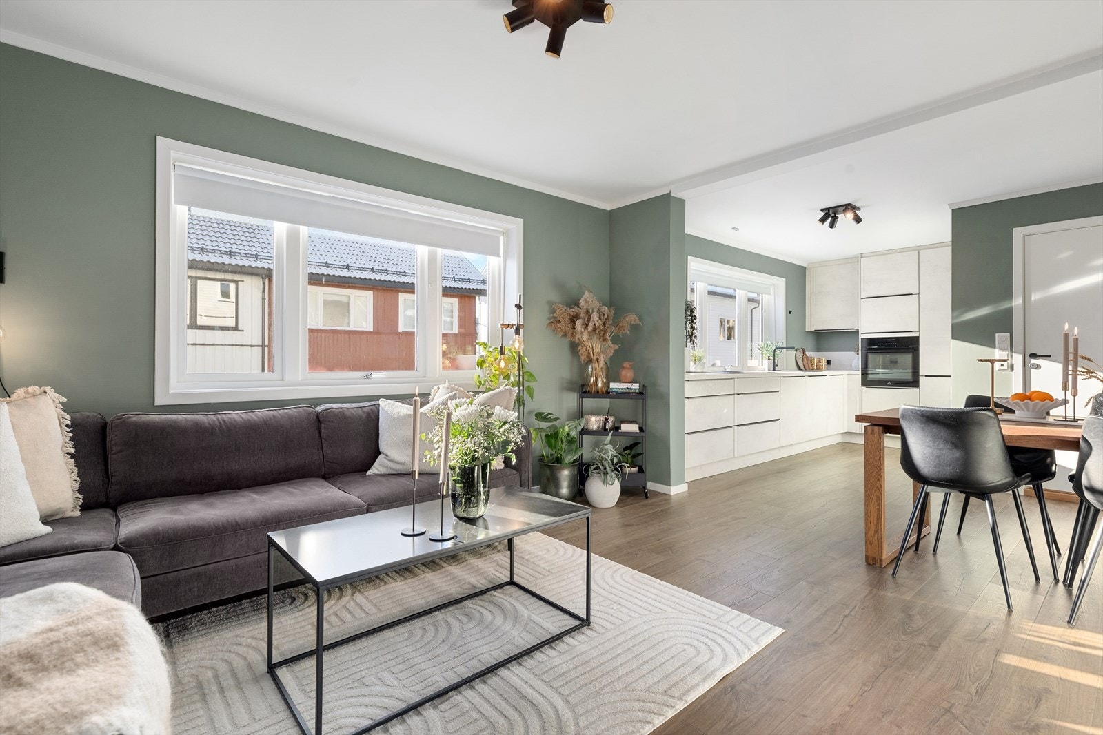 Dette er en meget lekker 3-roms eierleilighet beliggende sentralt i rolig sidegate Galleribilde