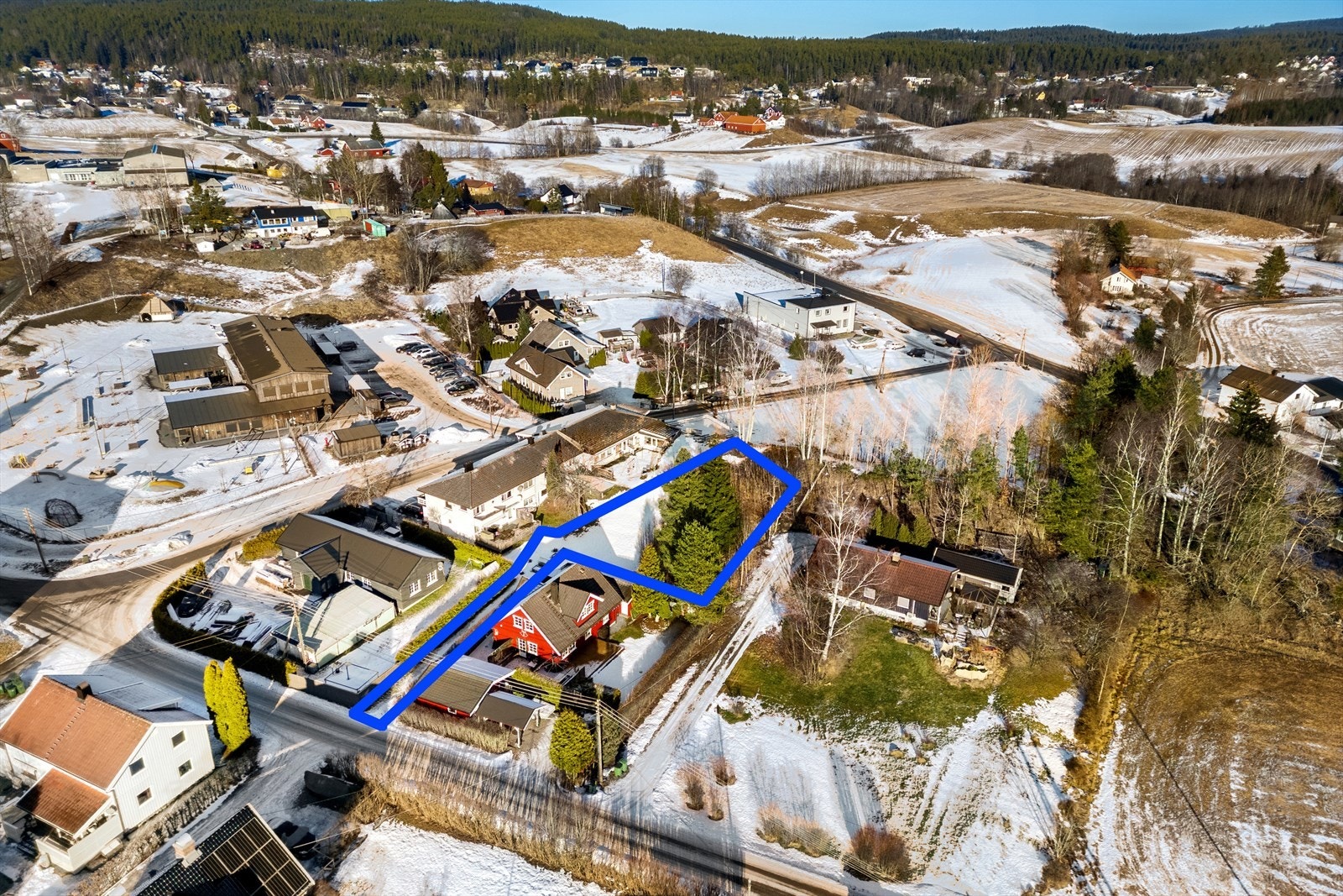 Eirik Løvseth v/EiendomsMegler 1 Lillestrøm presenterer Dalheimveien 16 Galleribilde