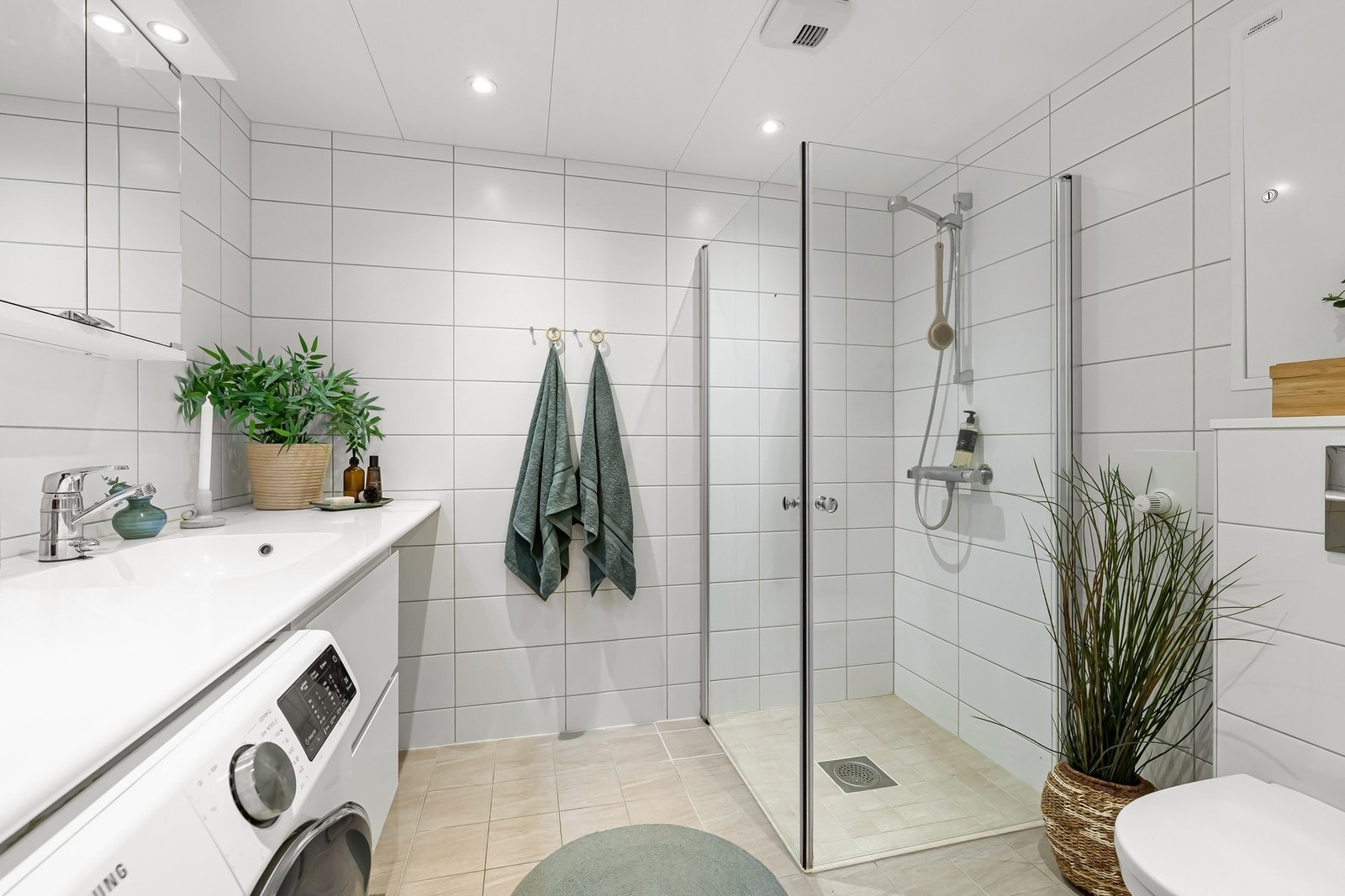 Tiltalende og romslig bad Galleribilde