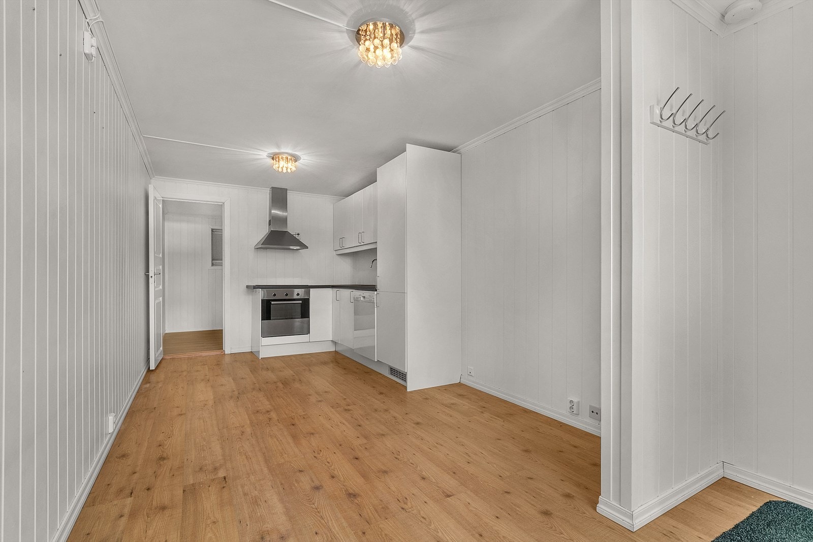 Underetasje - Pent kjøkken. Galleribilde