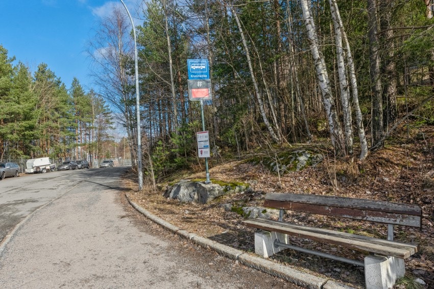 Det er kun få minutter til bussholdeplassen Galleribilde